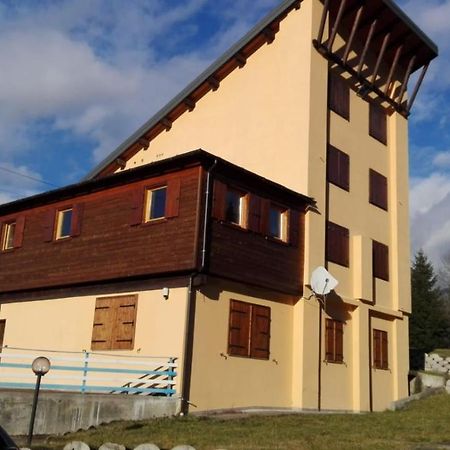 Appartement Ex Funivia Lussari à Valbruna Extérieur photo
